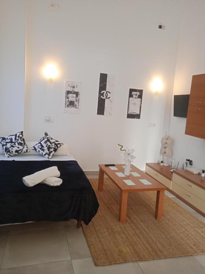 מאלגה The Lovely Loft 1 מראה חיצוני תמונה